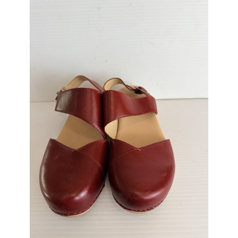 Dansko Kristy Red Leather Mary Jane Clog Sandals Sz 39 EU,8.5-9US,Excellent! - Picture 2 of 9